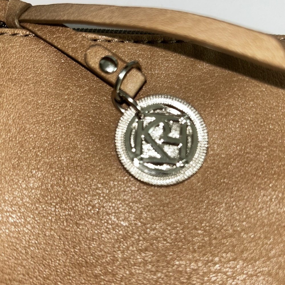Relic‎ Tan Crossbody Bag - Picture 8 of 10